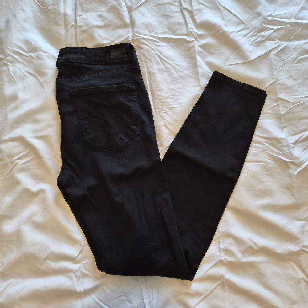 Paige Distressed Mid Rise Black Verdugo Ultra Skinny Jeans Size 28